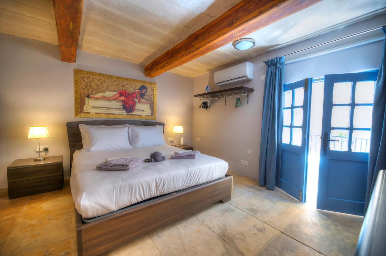 Romantic And Historical Maisonette In The Center Of Valletta Mbal1-1 Exterior photo